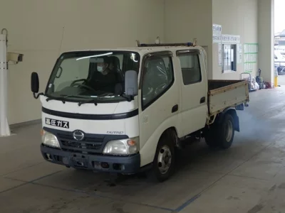 Hino DUTRO  с аукциона в Японии