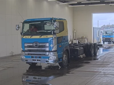 Hino PROFIA
