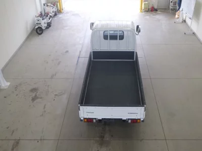 Mazda Titan