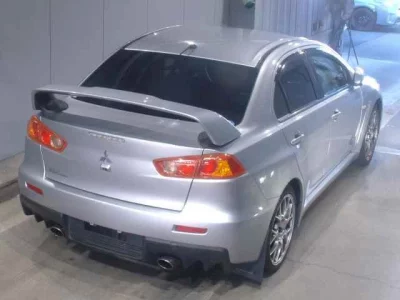 Mitsubishi LANCER  с аукциона в Японии