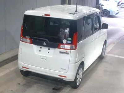 Suzuki Spacia