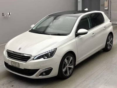 Peugeot 308  с аукциона в Японии