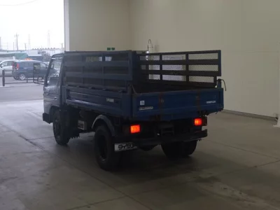 Mazda Titan