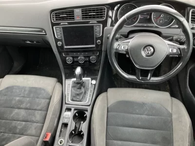 Volkswagen Golf  с аукциона в Японии
