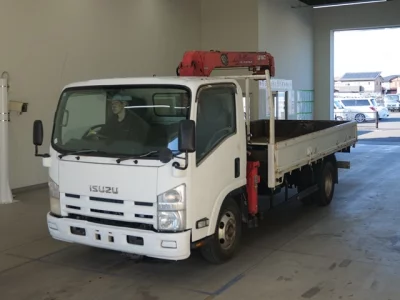 Isuzu ELF