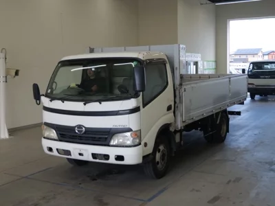 Hino DUTRO  с аукциона в Японии