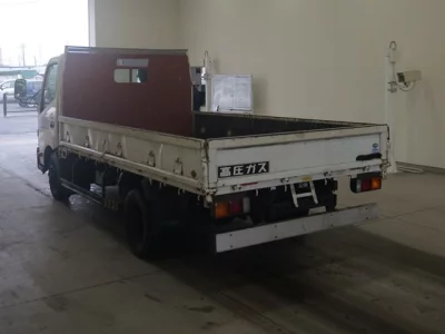 Hino DUTRO  с аукциона в Японии