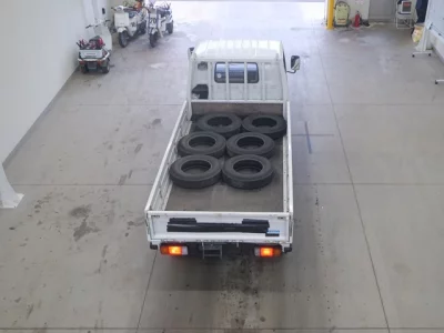 Mazda Titan