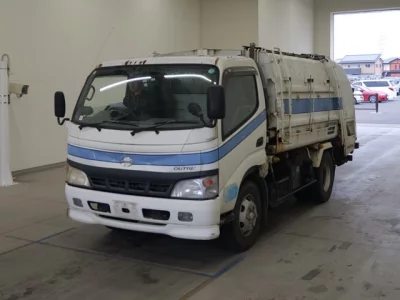 Hino DUTRO