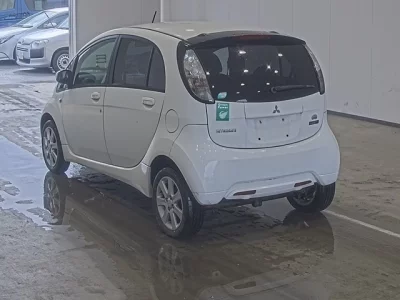 Mitsubishi I-MIEV  с аукциона в Японии