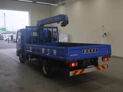 Isuzu ELF