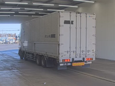 Hino PROFIA