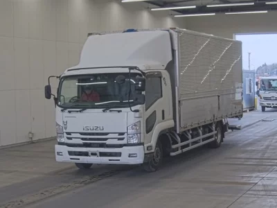 Isuzu FORWARD