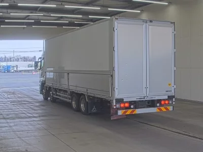 Mitsubishi FUSO SUPER GREAT