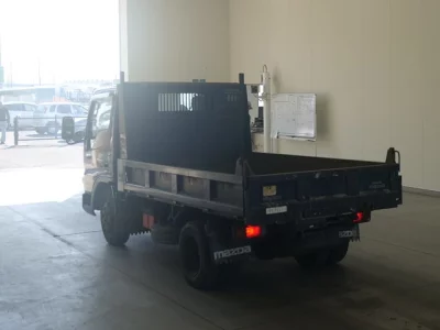 Mazda Titan