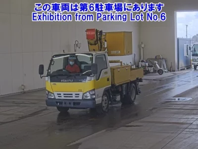 Isuzu ELF