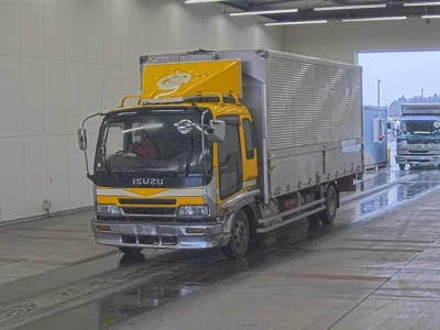 Isuzu FORWARD
