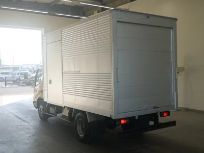 Hino DUTRO  с аукциона в Японии