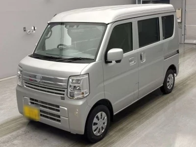 Mitsubishi Minicab Van
