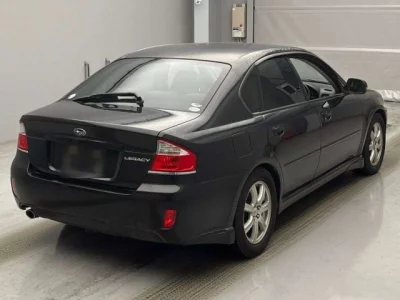 Subaru LEGACY B4  с аукциона в Японии