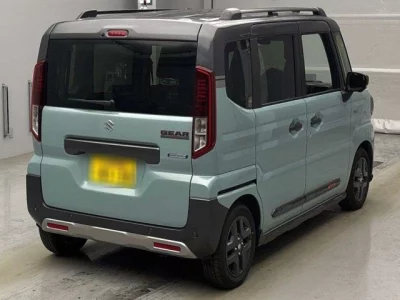 Suzuki Spacia Gear