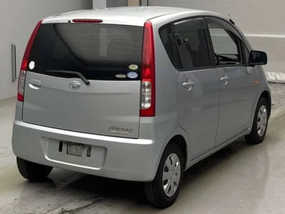Daihatsu MOVE  с аукциона в Японии