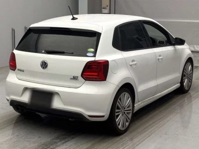Volkswagen Polo  с аукциона в Японии