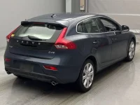 Volvo V40 лот № 5055 оценка 3  с аукциона в Японии 1