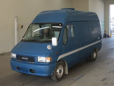 Isuzu ELF