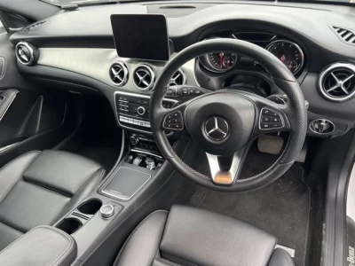 Mercedes-Benz GLA CLASS  с аукциона в Японии