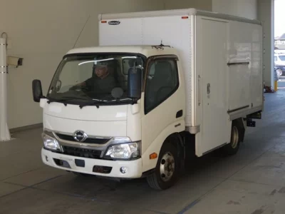 Hino DUTRO  с аукциона в Японии