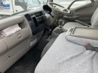 Hino DUTRO лот № 1355 оценка R  с аукциона в Японии 4