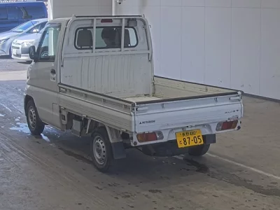 Mitsubishi MINICAB TRUCK