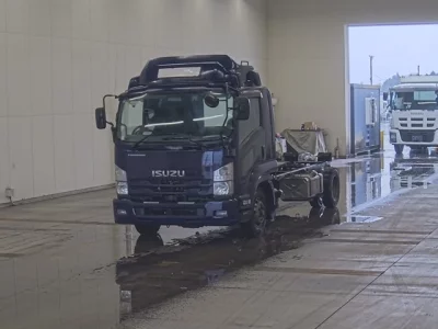 Isuzu FORWARD