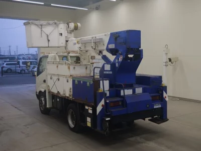 Hino DUTRO  с аукциона в Японии