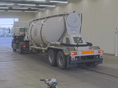 Hino PROFIA