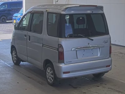 Daihatsu Atrai Wagon  с аукциона в Японии