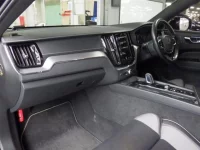 Volvo XC60 лот № 523 оценка 4.5  с аукциона в Японии 2