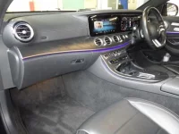 Mercedes-Benz E CLASS лот № 301 оценка 4.5  с аукциона в Японии 2