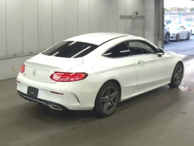 Mercedes-Benz C CLASS  с аукциона в Японии