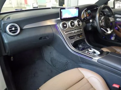 Mercedes-Benz C CLASS  с аукциона в Японии