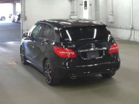 Mercedes-Benz B CLASS лот № 307 оценка 4.5  с аукциона в Японии 4