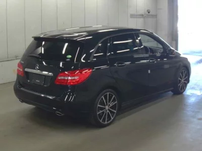 Mercedes-Benz B CLASS  с аукциона в Японии