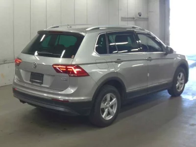 Volkswagen Tiguan  с аукциона в Японии