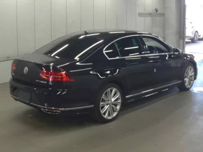Volkswagen Passat  с аукциона в Японии