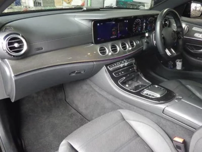 Mercedes-Benz AMG  с аукциона в Японии