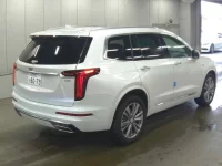 GM CADILLAC XT6 лот № 569 оценка 4  с аукциона в Японии 1