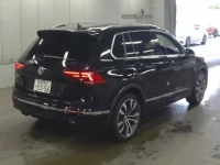 Volkswagen Tiguan лот № 563 оценка 4  с аукциона в Японии 1