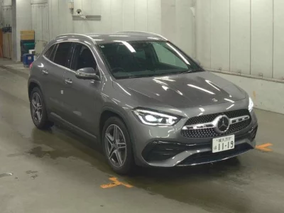 Mercedes-Benz GLA CLASS  с аукциона в Японии
