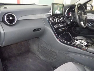 Mercedes-Benz C CLASS  с аукциона в Японии